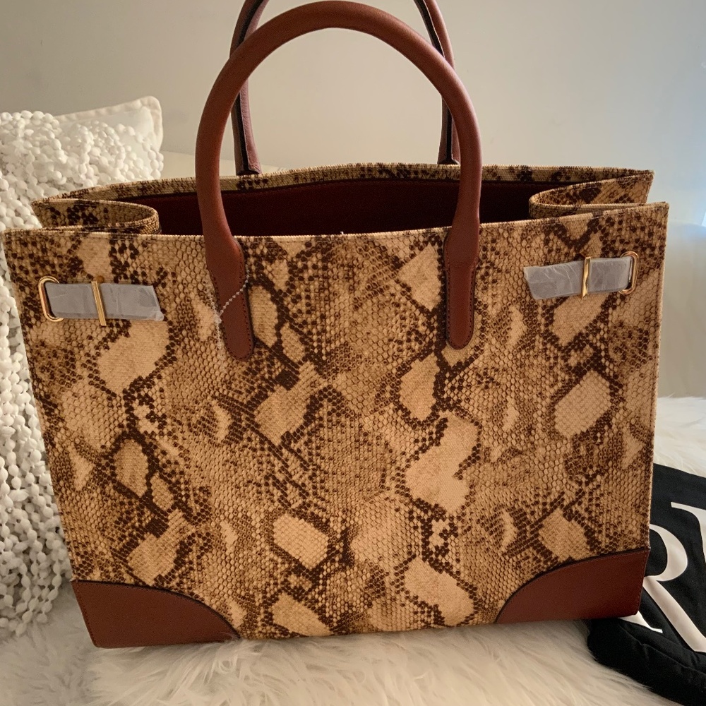 Brand New with tags!!!!! Ralph Lauren LARGE TOTE BAG !!!Brand New  Python Print